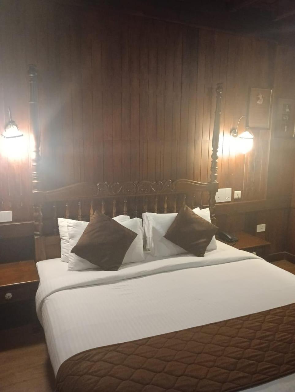 Sea Lagoon Health Resort Kochi 外观 照片
